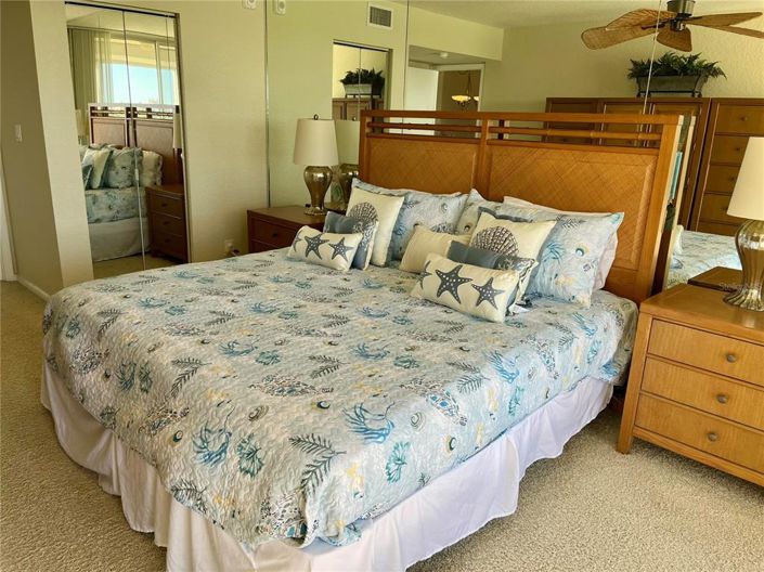 Image No.18-2 Bed Property for sale