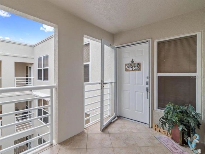 Image No.2-2 Bed Property for sale