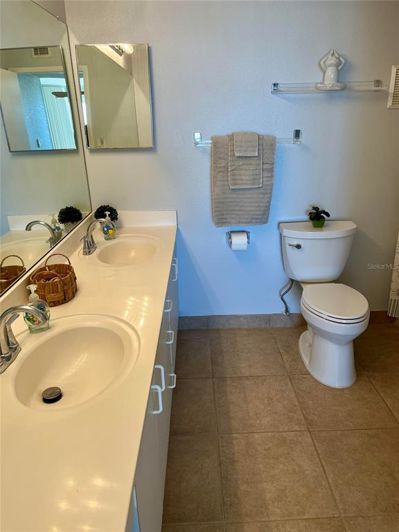 Image No.20-2 Bed Property for sale