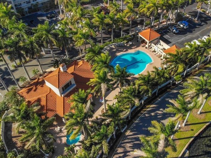 Image No.30-2 Bed Property for sale