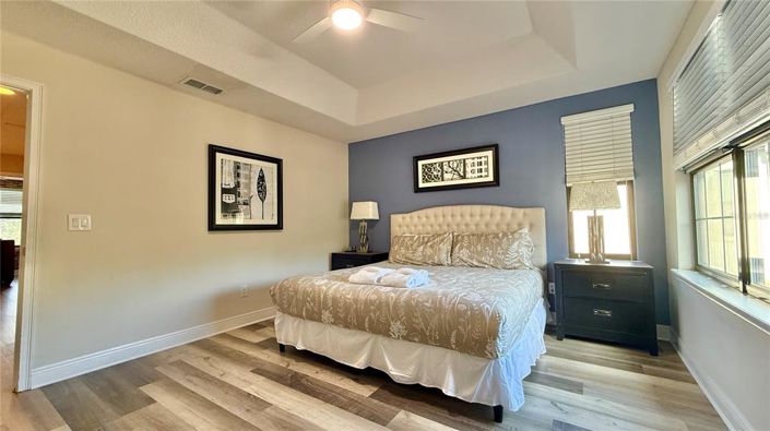 Image No.25-4 Bed Townhouse for sale