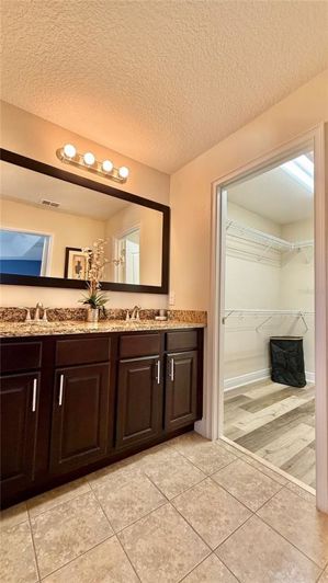 Image No.29-4 Bed Townhouse for sale