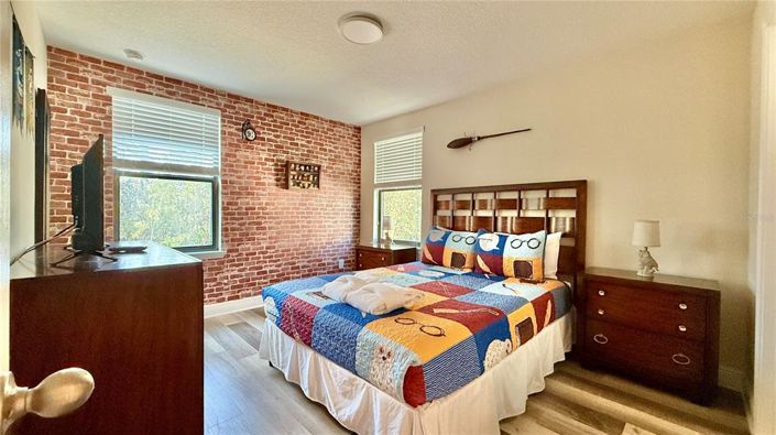 Image No.38-4 Bed Townhouse for sale