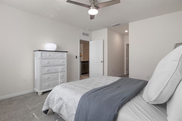 Image No.23-3 Bed Property for sale