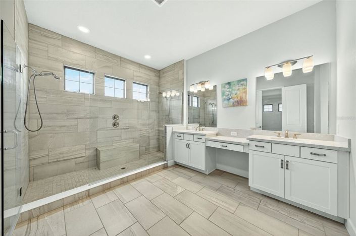 Image No.25-Propriété de 4 chambres à vendre à Orlando