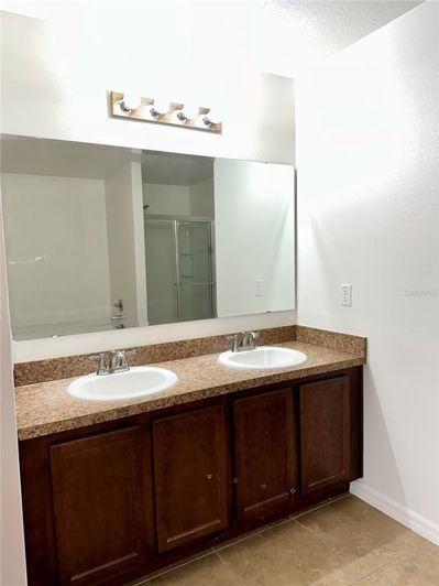 Image No.12-Propriété de 4 chambres à vendre à Kissimmee