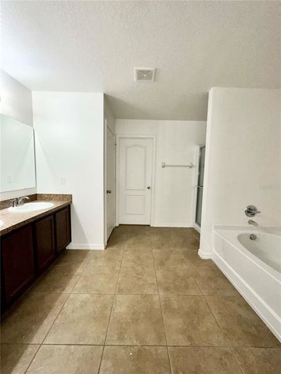 Image No.13-Propriété de 4 chambres à vendre à Kissimmee