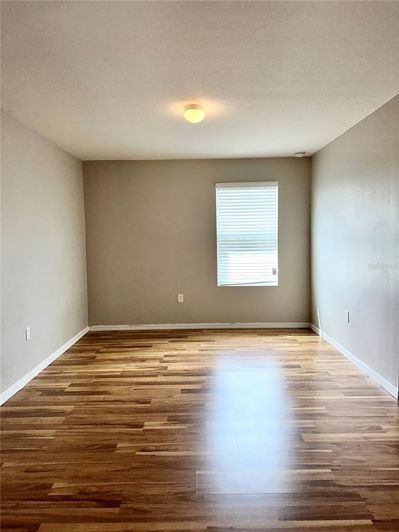 Image No.8-Propriété de 4 chambres à vendre à Kissimmee