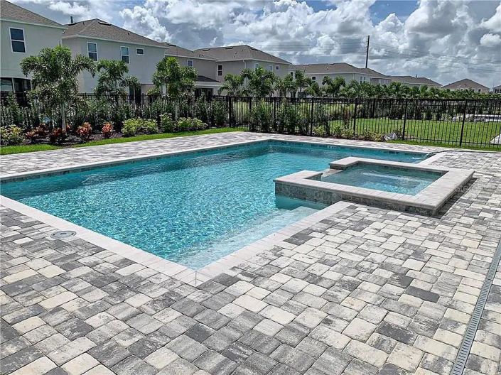 Image No.4-Propriété de 10 chambres à vendre à Kissimmee