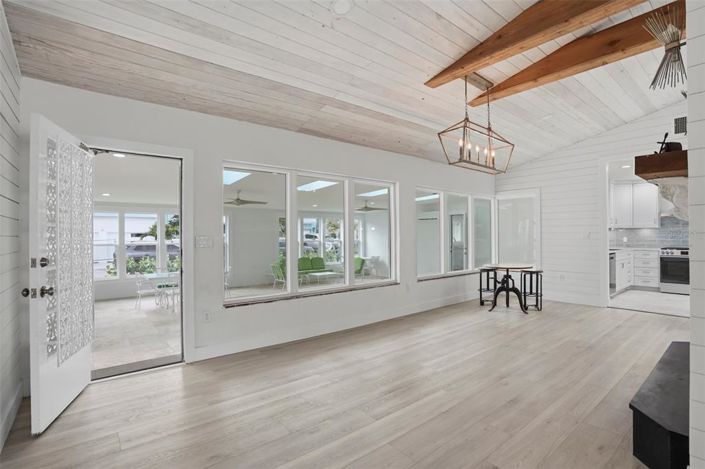 Image No.13-Propriété de 4 chambres à vendre à St. Pete Beach