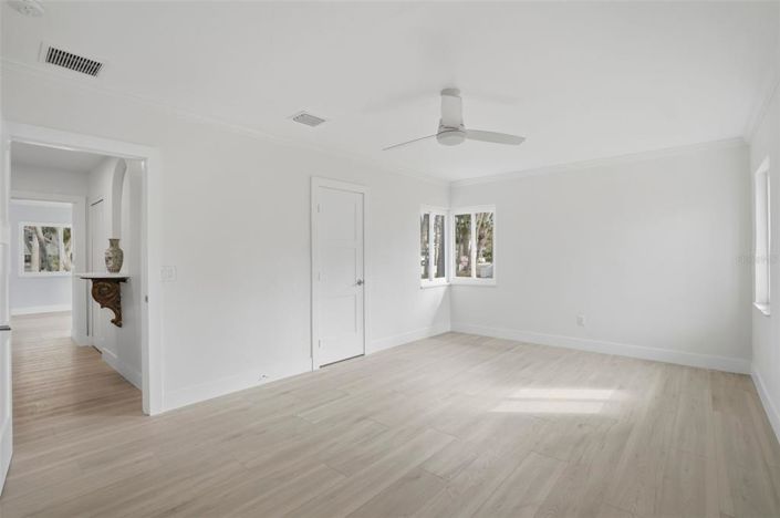 Image No.37-Propriété de 4 chambres à vendre à St. Pete Beach