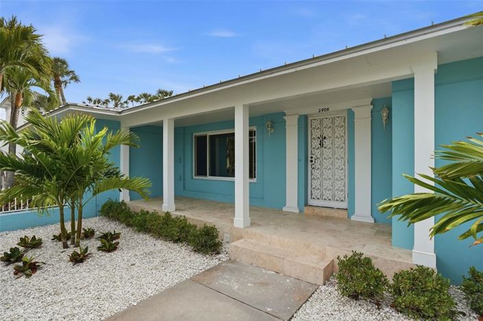 Image No.9-Propriété de 4 chambres à vendre à St. Pete Beach