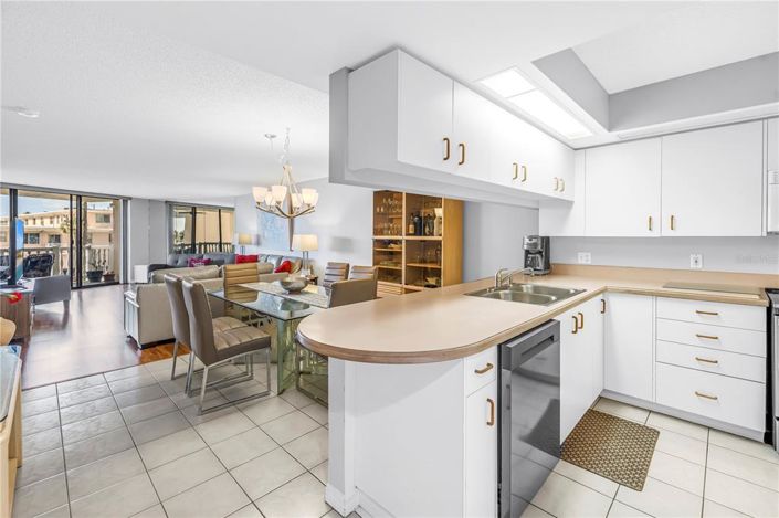 Image No.5-Propriété de 2 chambres à vendre à St. Pete Beach