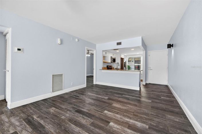 Image No.16-Propriété de 2 chambres à vendre à St. Petersburg