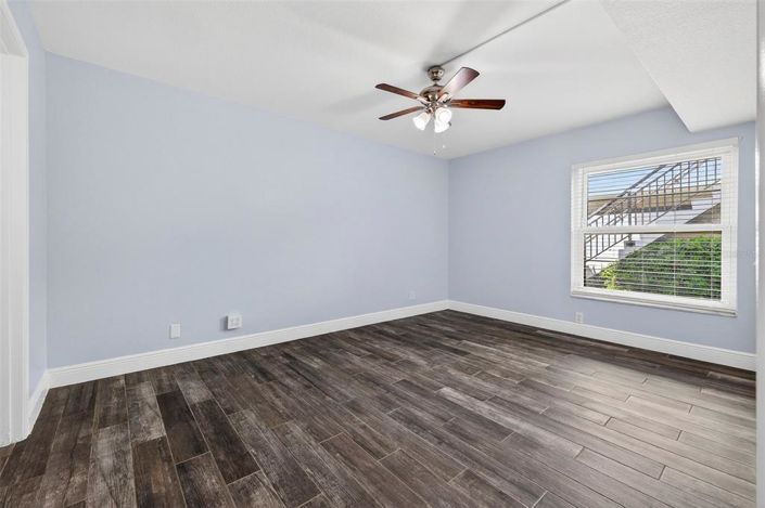 Image No.21-Propriété de 2 chambres à vendre à St. Petersburg