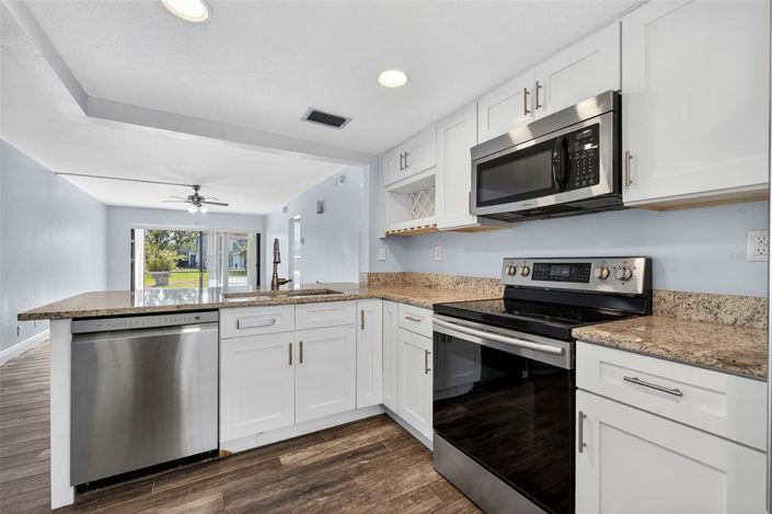 Image No.9-Propriété de 2 chambres à vendre à St. Petersburg