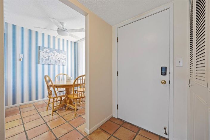 Image No.5-Propriété de 2 chambres à vendre à St. Pete Beach