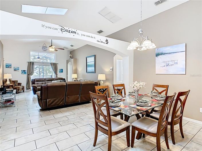 Image No.14-Propriété de 5 chambres à vendre à Davenport