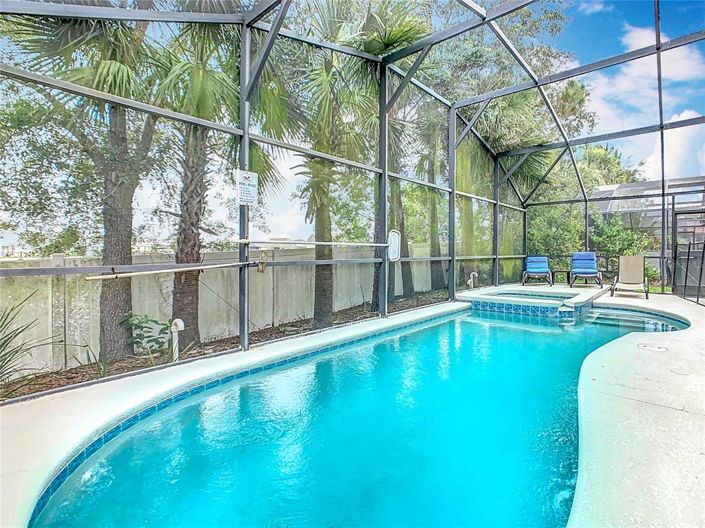 Image No.2-Propriété de 5 chambres à vendre à Davenport