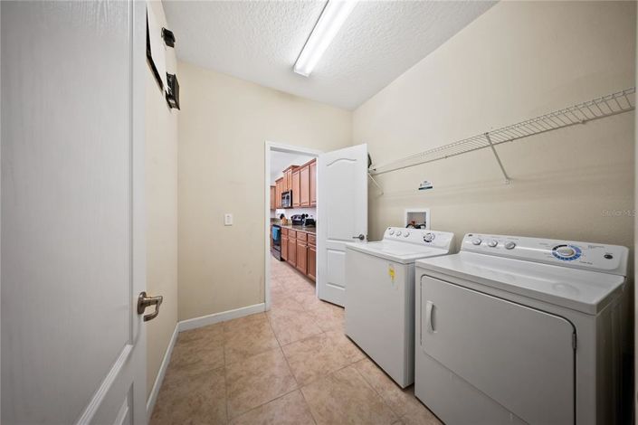 Image No.12-Propriété de 5 chambres à vendre à Kissimmee