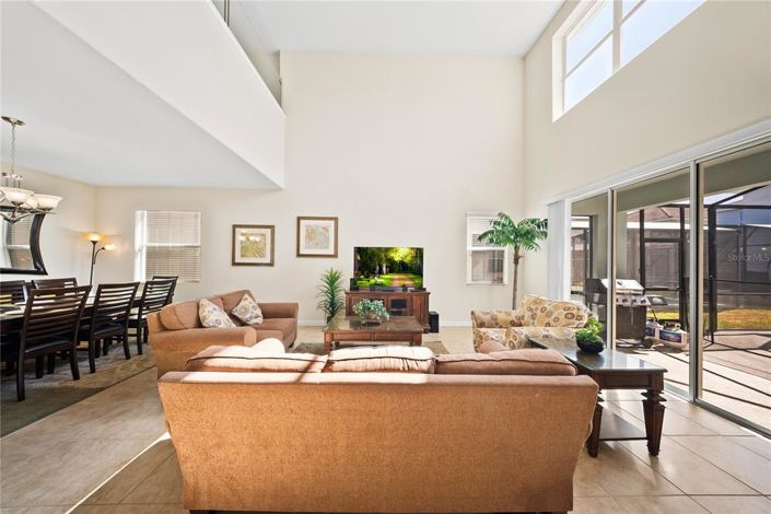 Image No.17-Propriété de 5 chambres à vendre à Kissimmee