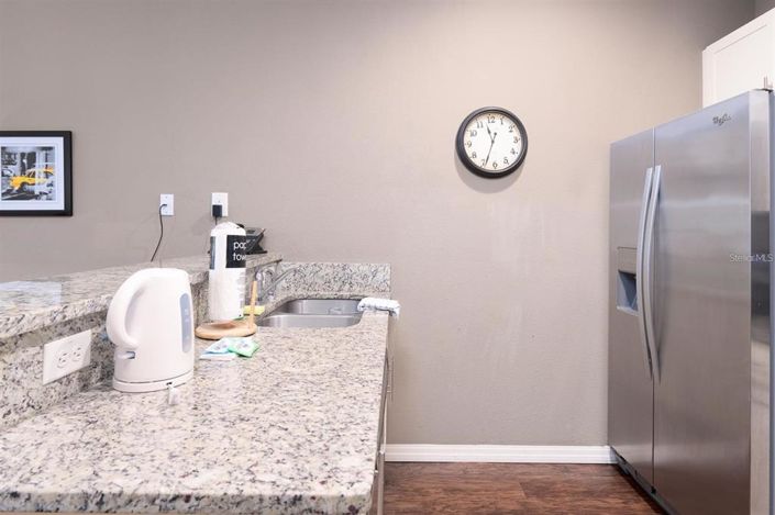 Image No.12-3 Bed Townhouse for sale