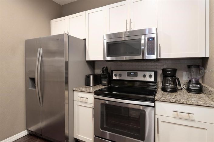 Image No.13-3 Bed Townhouse for sale