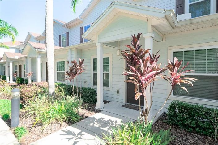 Image No.2-3 Bed Townhouse for sale