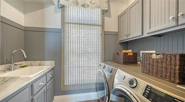 Image No.26-3 Bed Property for sale