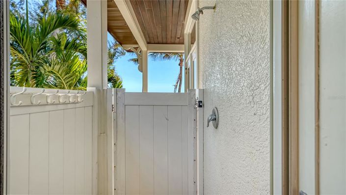 Image No.45-3 Bed Property for sale