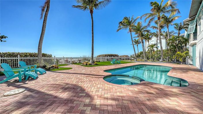 Image No.56-3 Bed Property for sale