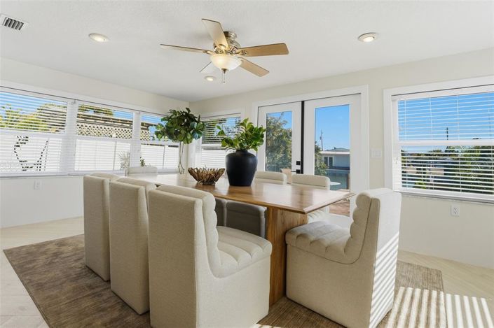 Image No.25-4 Bed Property for sale