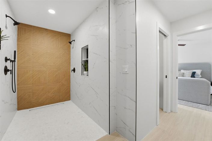 Image No.32-4 Bed Property for sale