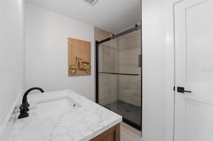 Image No.36-4 Bed Property for sale