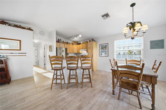 Image No.13-2 Bed Property for sale