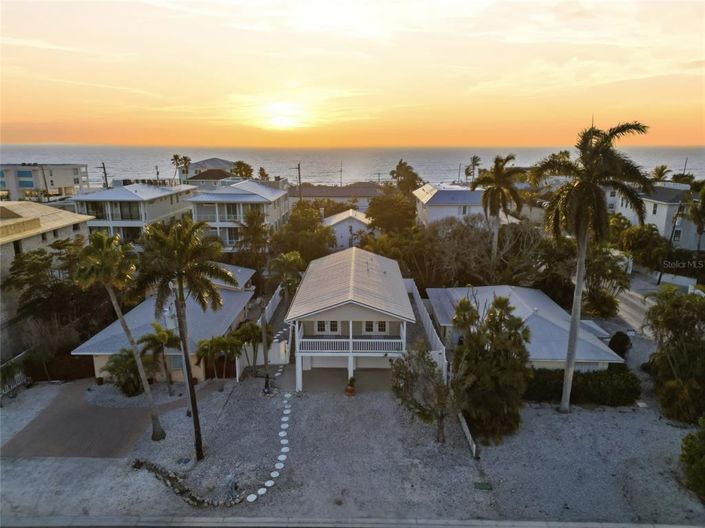 Image No.33-2 Bed Property for sale