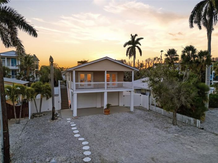 Image No.35-2 Bed Property for sale