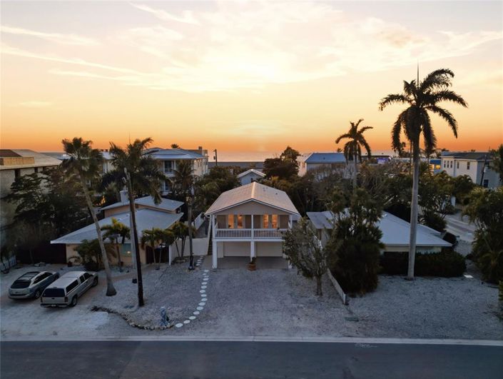 Image No.39-2 Bed Property for sale