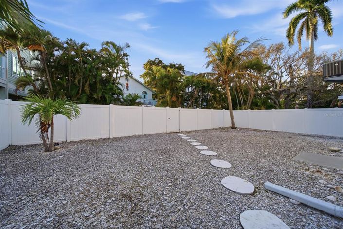 Image No.4-2 Bed Property for sale