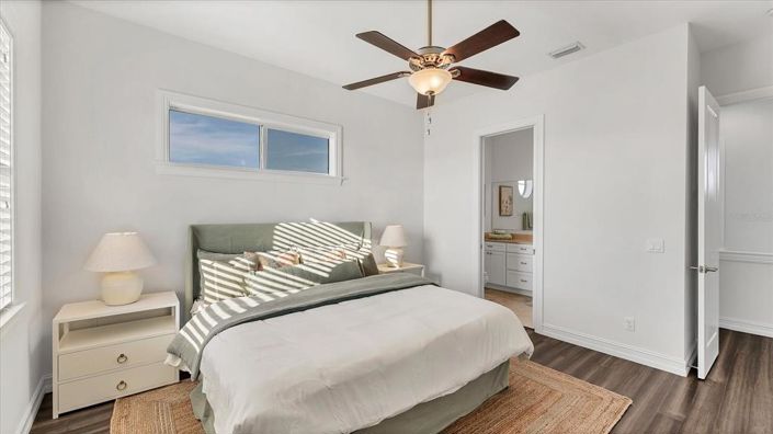 Image No.20-4 Bed Property for sale