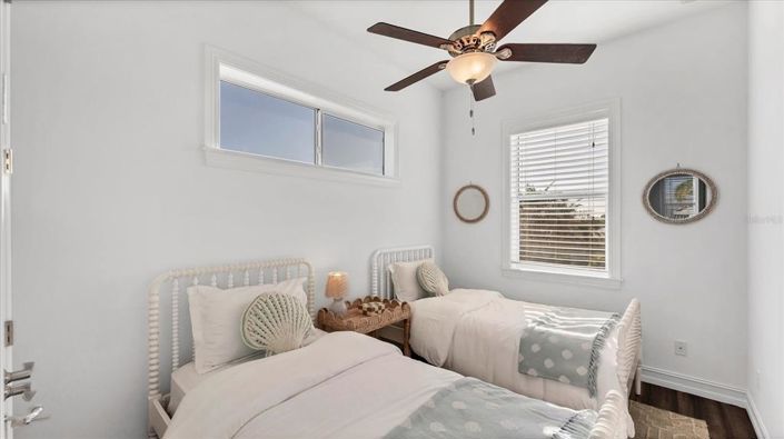 Image No.27-4 Bed Property for sale