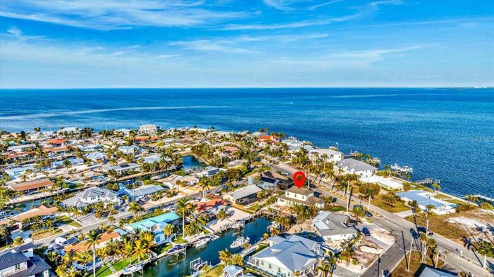 Image No.34-4 Bed Property for sale