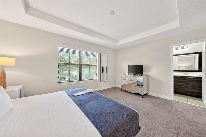 Image No.29-2 Bed Townhouse for sale