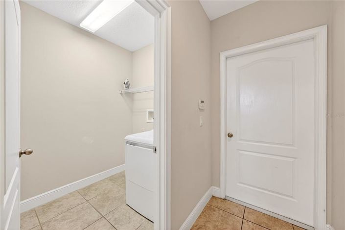 Image No.36-2 Bed Townhouse for sale