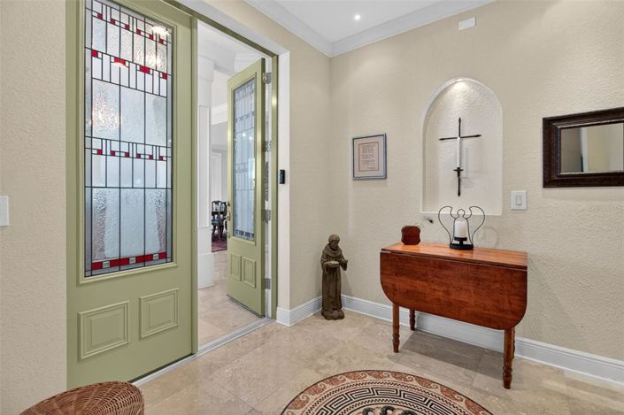 Image No.12-3 Bed Property for sale