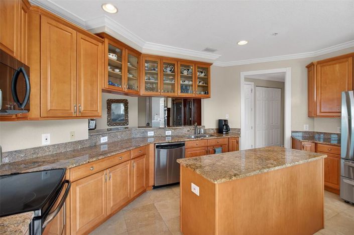 Image No.20-3 Bed Property for sale