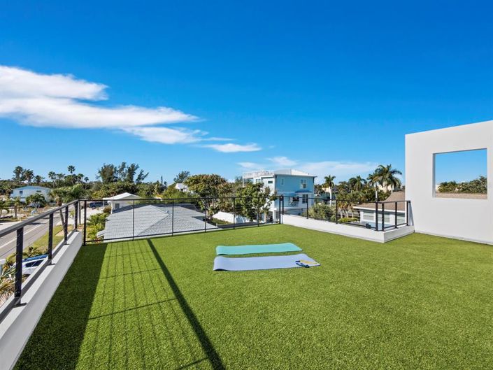 Image No.32-4 Bed Property for sale