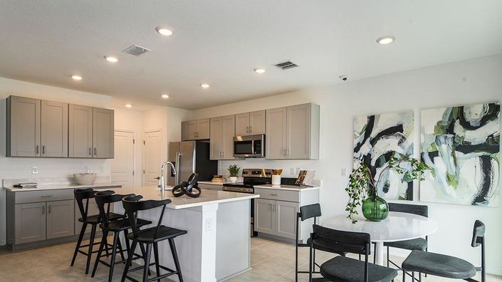 Image No.16-4 Bed Property for sale