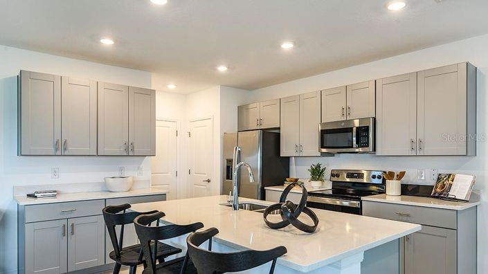 Image No.5-4 Bed Property for sale