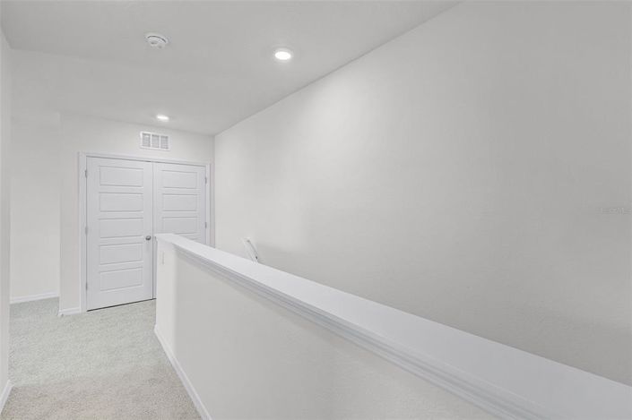 Image No.19-3 Bed Townhouse for sale